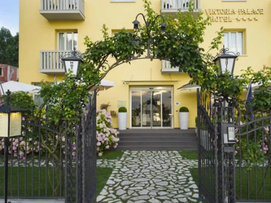 ****  Viktoria Palace Hotel Lido de Venecia Italia